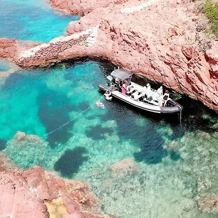 Superbe Dans Provencale Piscine Et Jardin * Fréjus